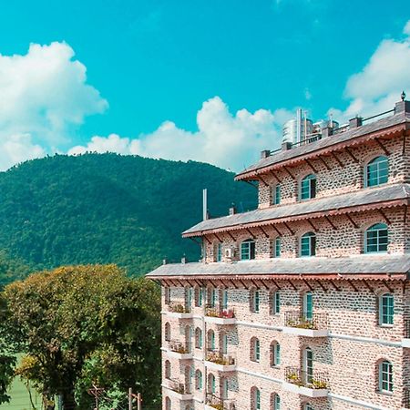 Glacier Hotel & Spa Pokhara Exterior photo