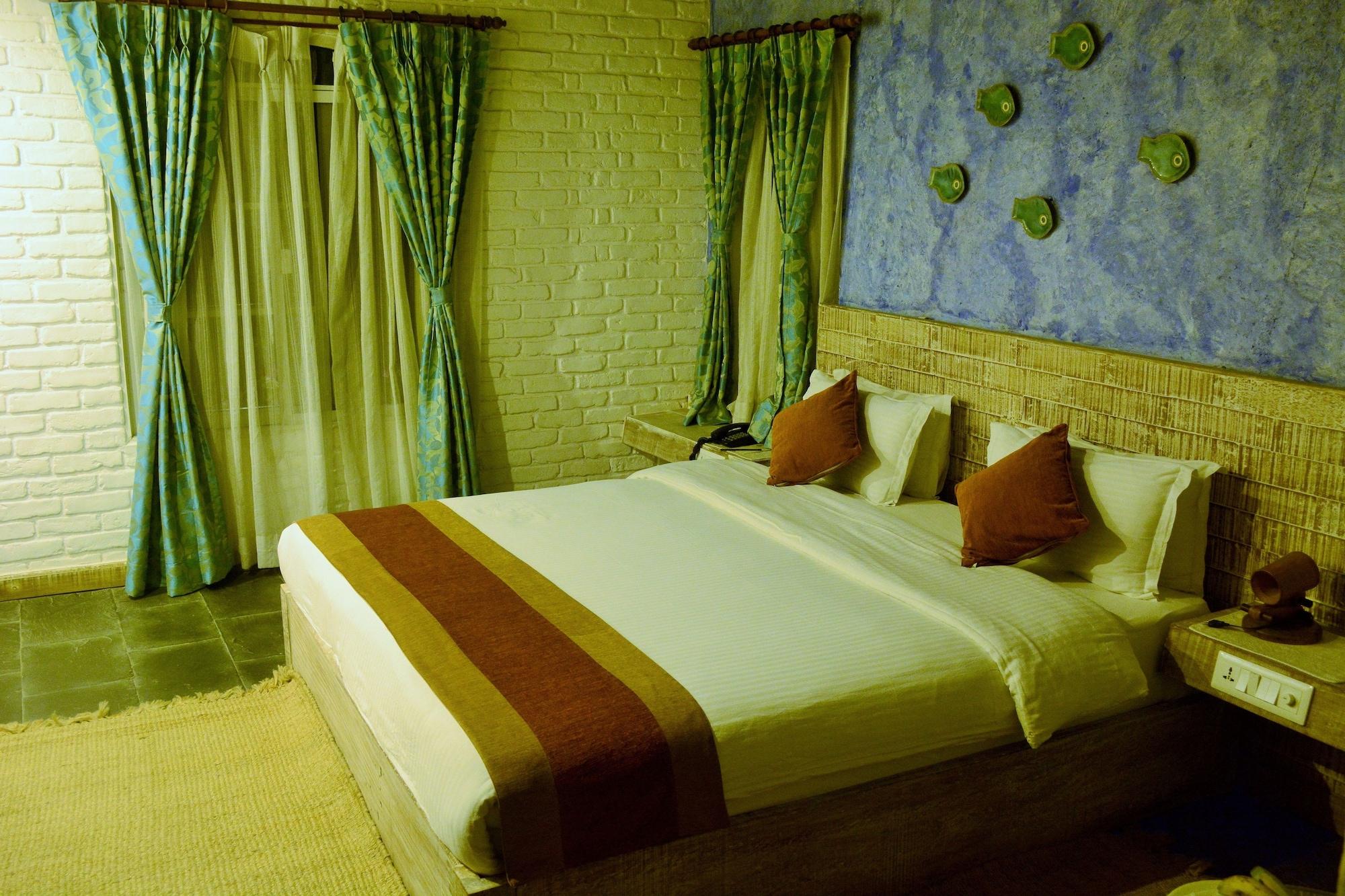 Glacier Hotel & Spa Pokhara Exterior photo