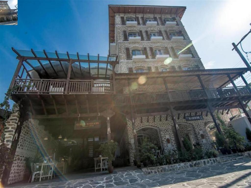 Glacier Hotel & Spa Pokhara Exterior photo