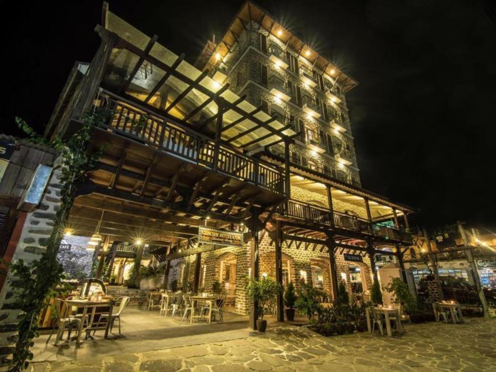 Glacier Hotel & Spa Pokhara Exterior photo